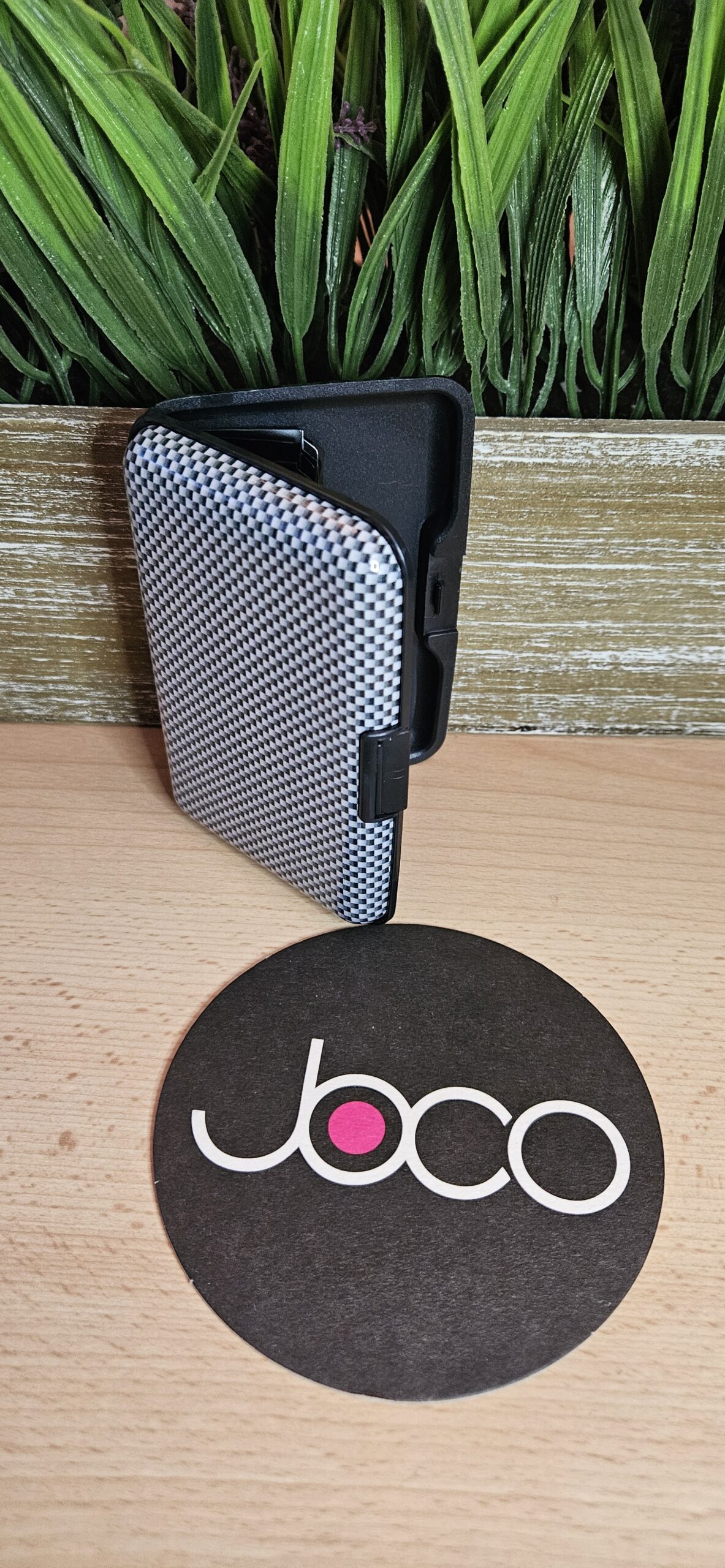 light grey RIFD card holder